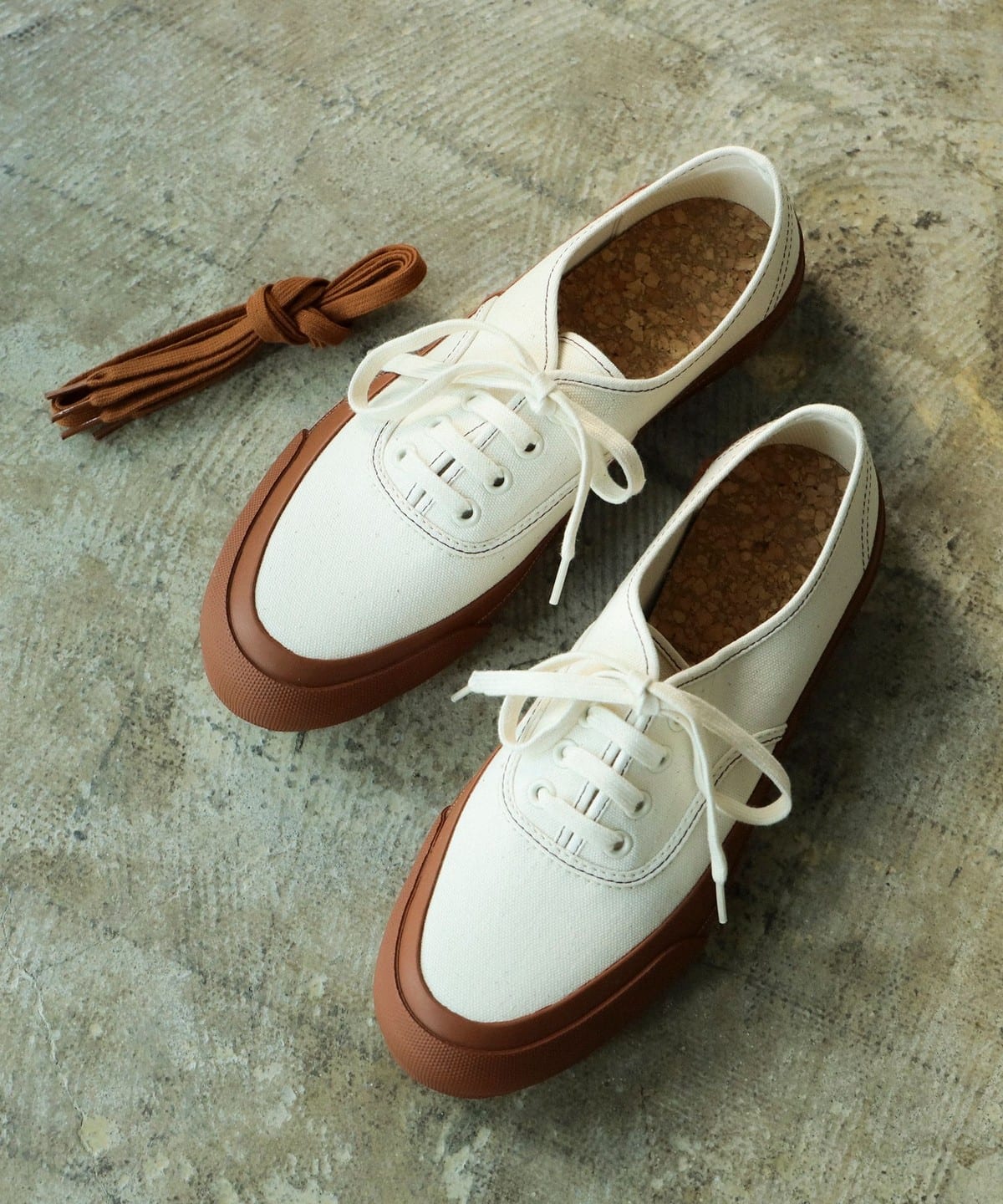 fennica（フェニカ）GOOD WEAVER / DOEK SHOE INDUSTRIES OXFORD