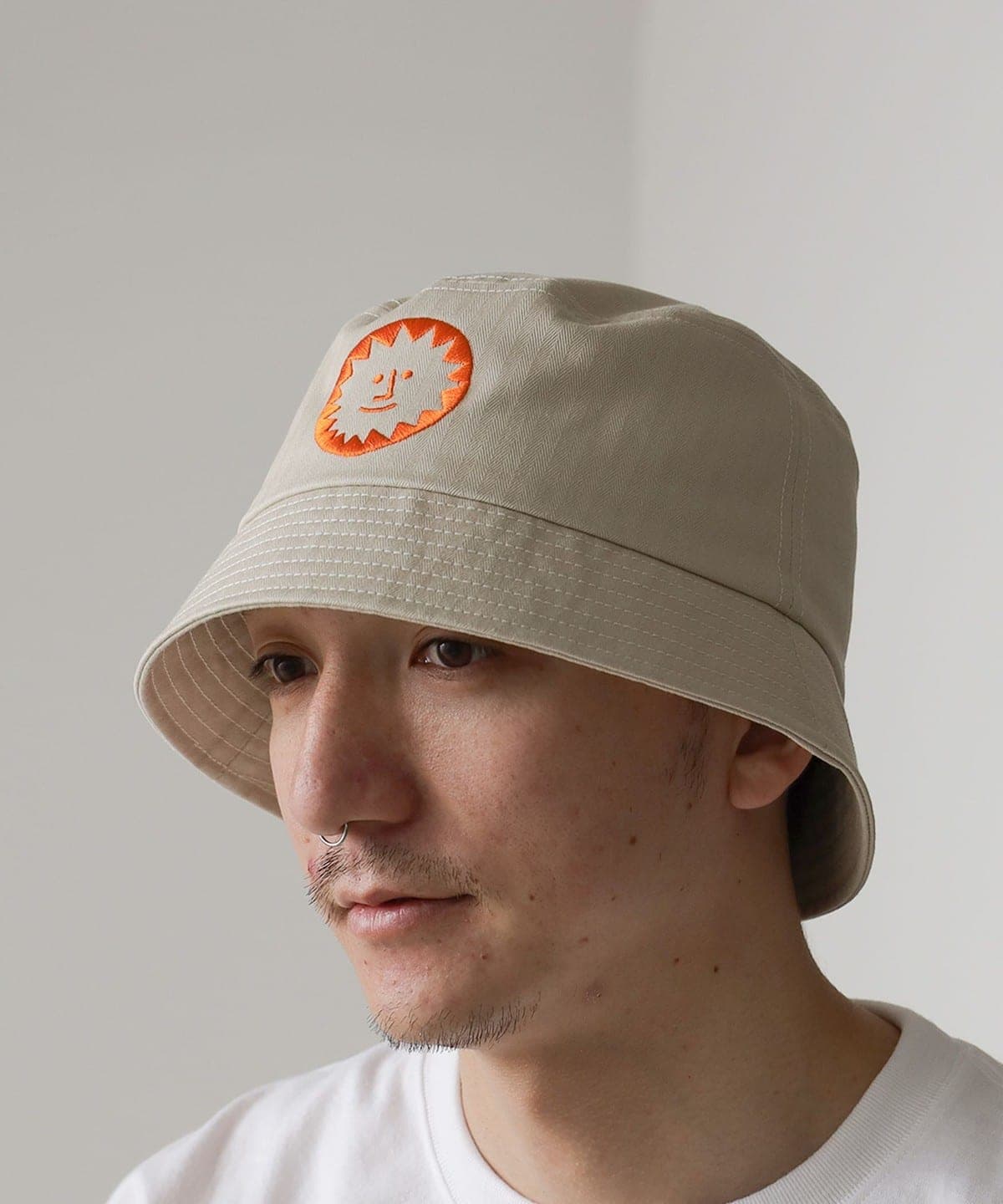【HELSHINKI】【別注】cableami × HELSINKI PLAYGROUND / バケットハット 帽子 MEN BEIGE L 【HELSHINKI】【別注】cableami × HELSINKI PLAYGROUND / バケットハット 帽子 MEN BEIGE L