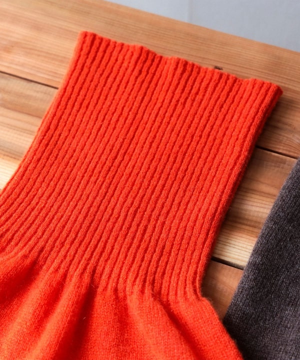 【別注】GIM / カシミヤ 腹巻パンツ 26 ※商品の色味は白背景商品単体で撮影した画像をご参照ください。