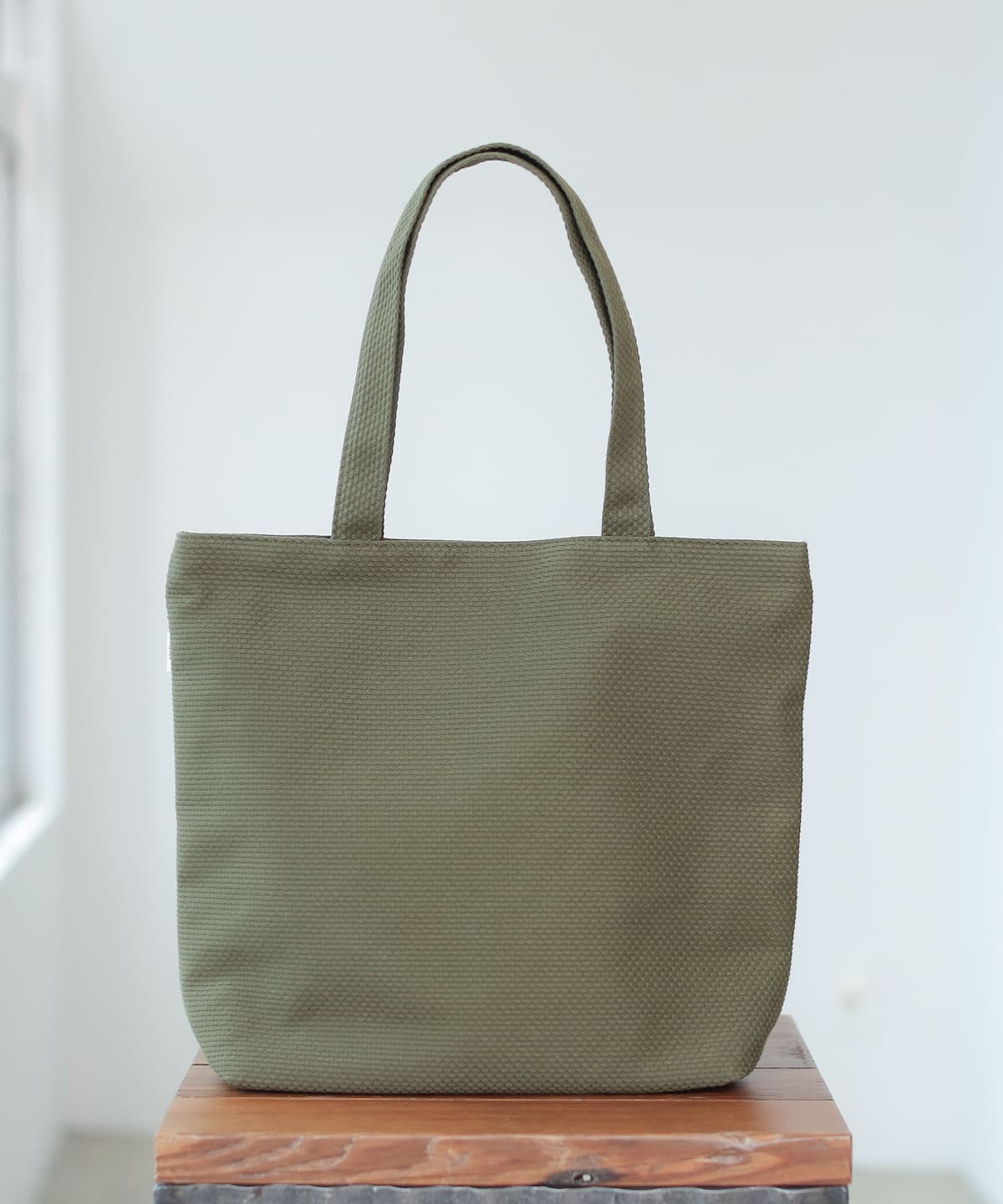 【sasicco サシコ POP UP STORE】【別注】sasicco / トートバッグ バッグ MEN オリーブ ONE SIZE 【sasicco サシコ POP UP STORE】【別注】sasicco / トートバッグ バッグ MEN オリーブ ONE SIZE