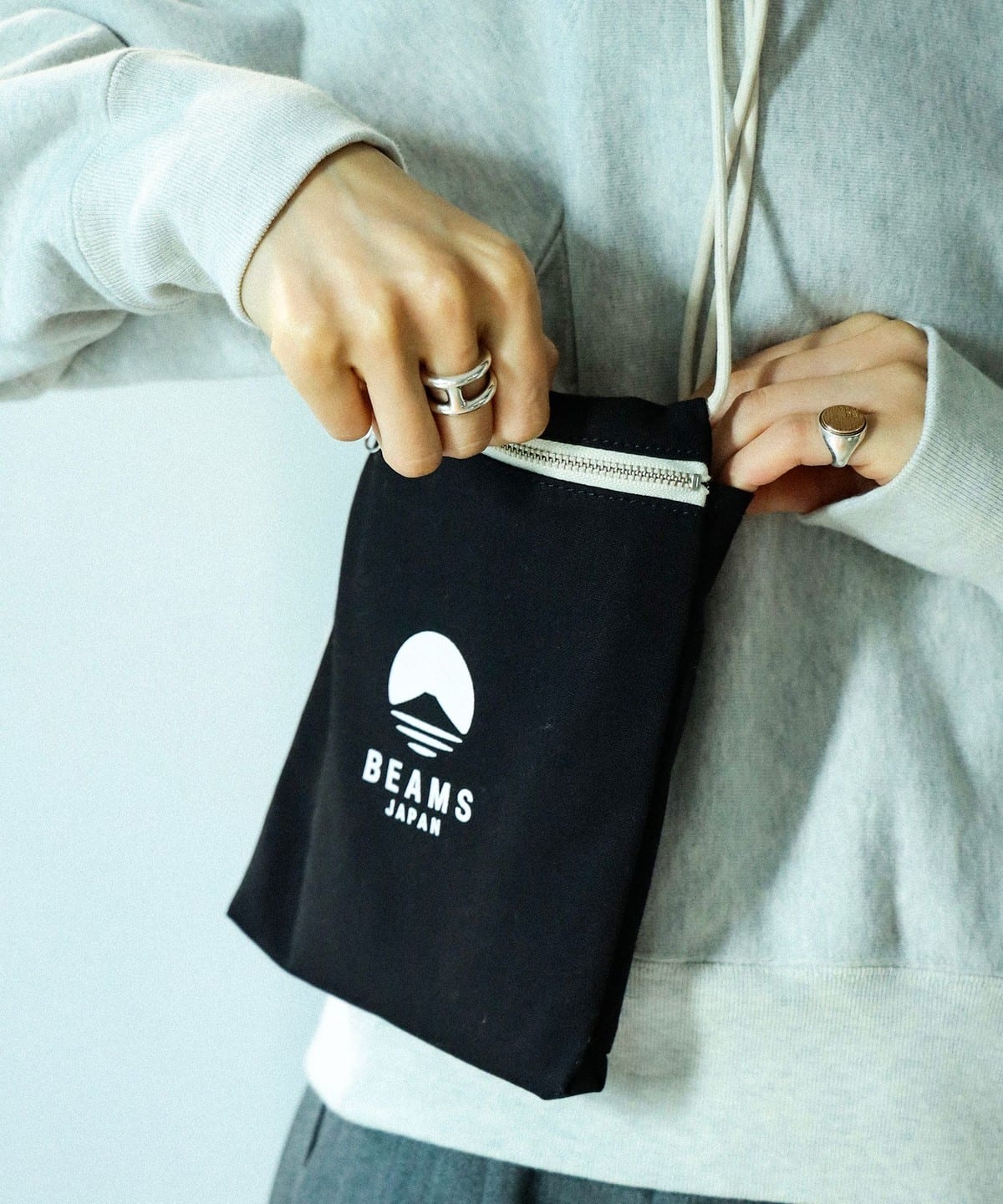 【別注】evergreen works / BEAMS JAPAN 標誌迷你肩背包
