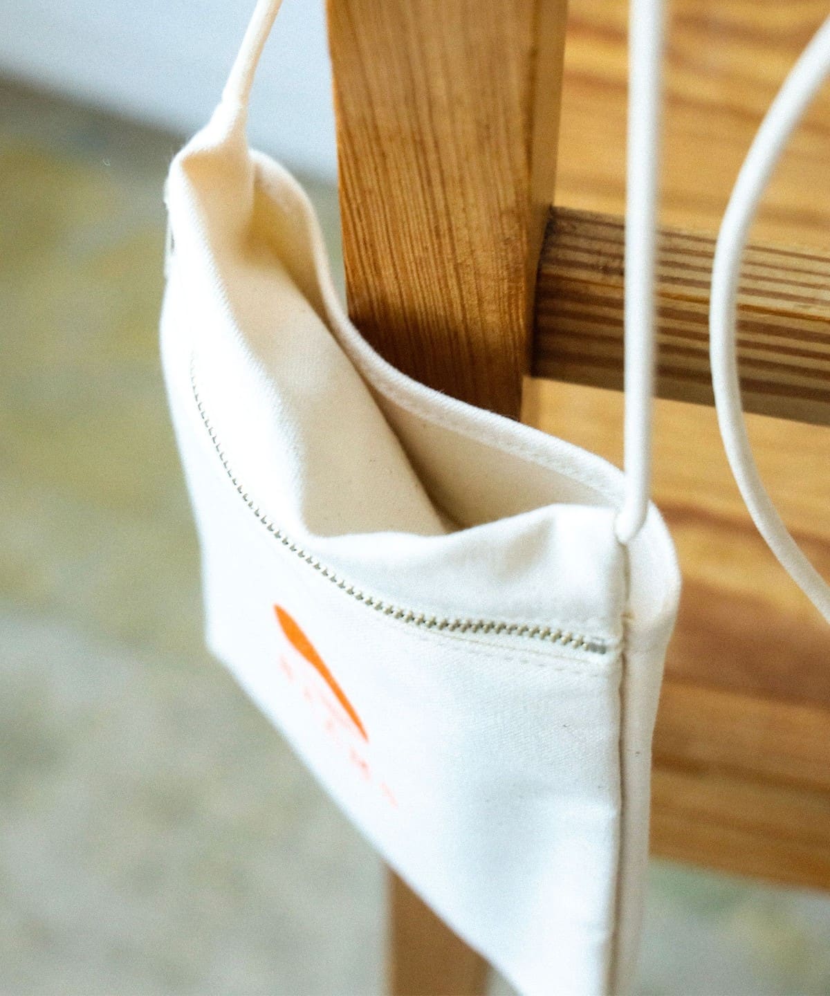 【別注】evergreen works / BEAMS JAPAN 標誌迷你肩背包