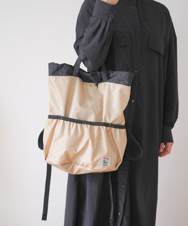 【YAGAIKATSUDOU】神戸ザック IMOCK / きんちゃくザック ※商品の色味は白背景商品単体で撮影した画像をご参照ください。