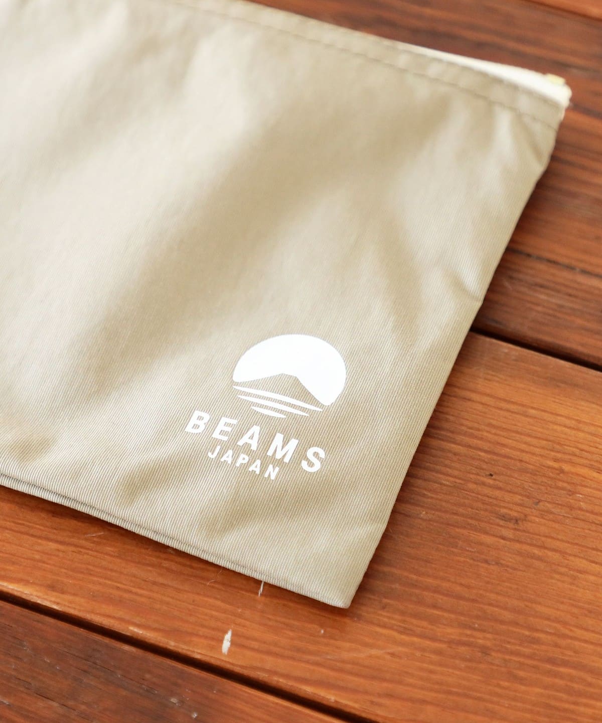 BEAMS JAPAN（ビームス ジャパン）ロゴ フラットポーチ L（財布・小物