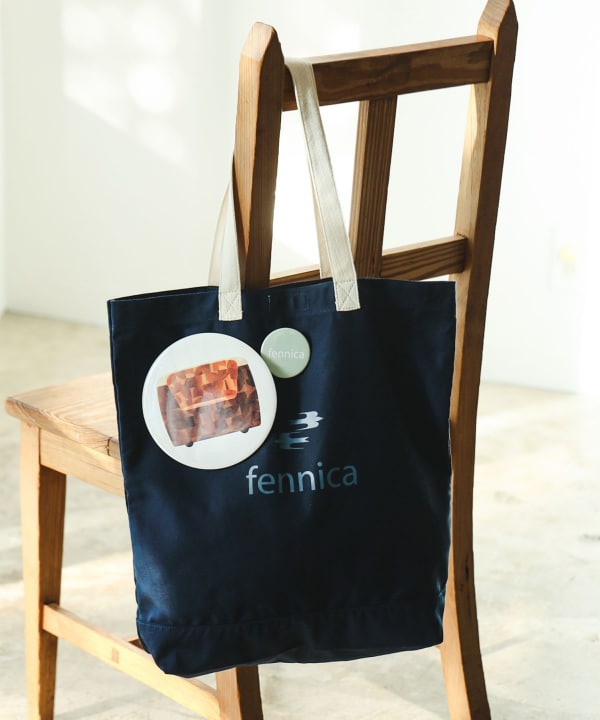 天童木工 × fennica / 柏戸イス ビッグ 缶バッジ