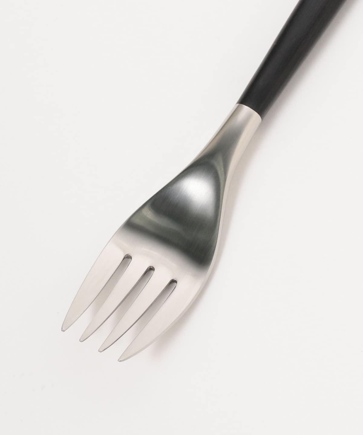 【感謝価格】 fennica（フェニカ）柳宗理 / 黒柄 デザートフォーク4本刃（食器 カトラリー(スプーン等)
