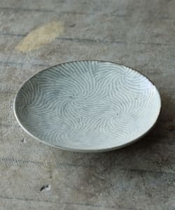 島岡製陶所 / 島岡桂 縄文象嵌 7寸皿