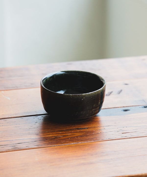 かじや窯 / ココット ※商品の色味は商品単体で撮影した画像をご参照ください。