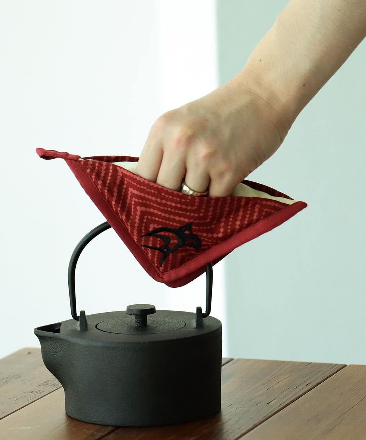 fennica（フェニカ）iwatemo / iron kettle S-HK 南部鉄瓶（食器