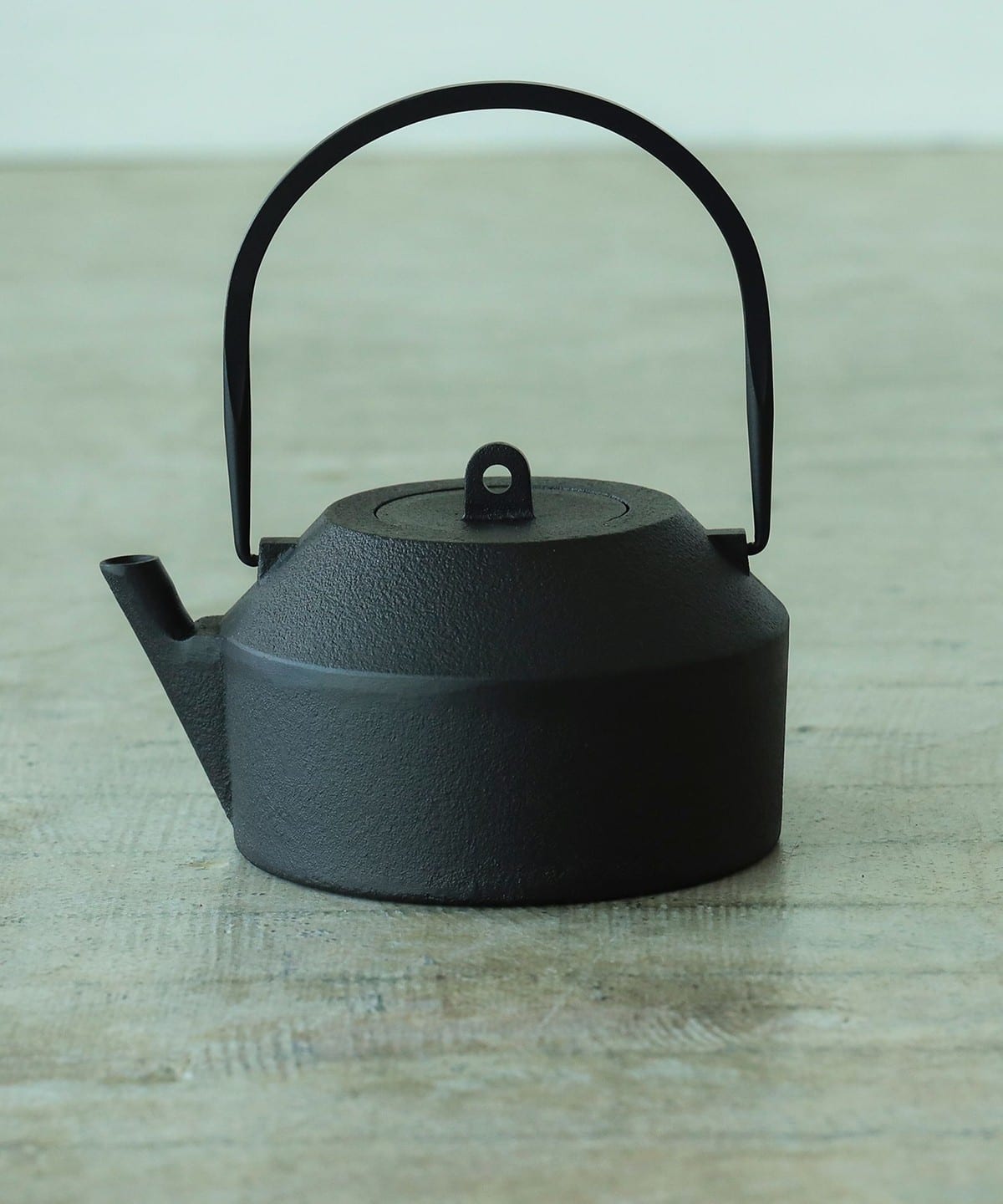 iwatemo / iron kettle VK 南部鉄瓶 食器・キッチン・食品 MEN BLACK ONE SIZE iwatemo / iron kettle VK 南部鉄瓶 食器・キッチン・食品 MEN BLACK ONE SIZE