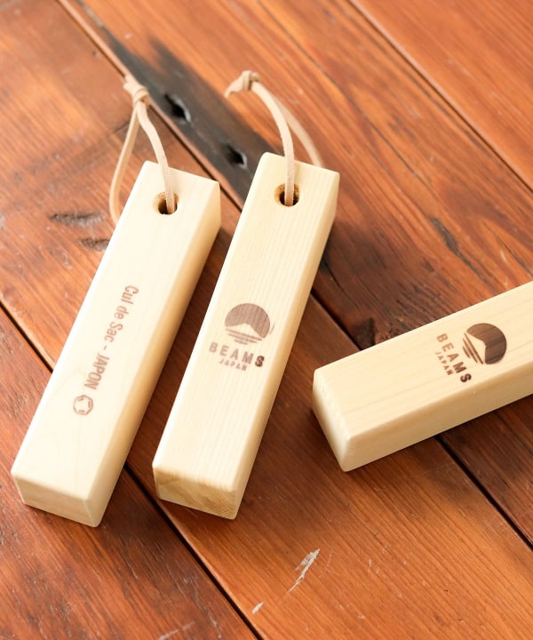 item main image