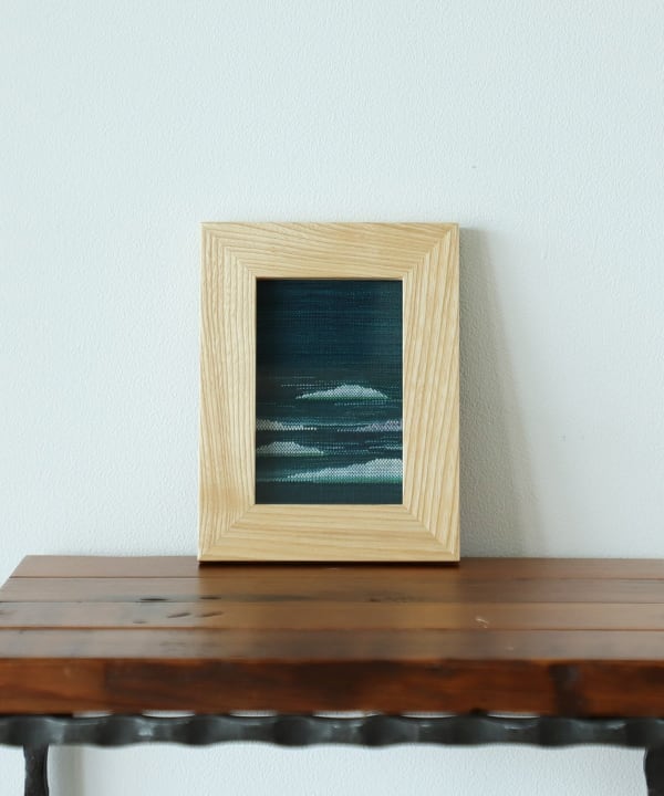 item main image