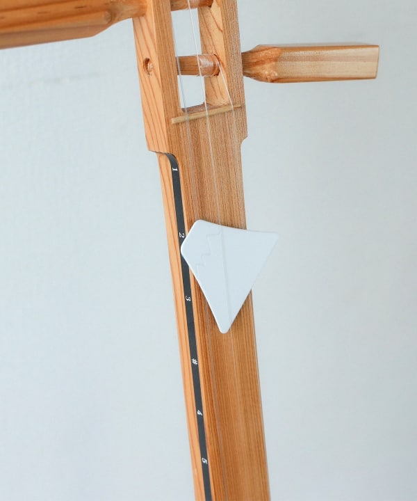 BEAMS JAPAN（ビームス ジャパン）【別注】三絃司きくおか / 日田杉