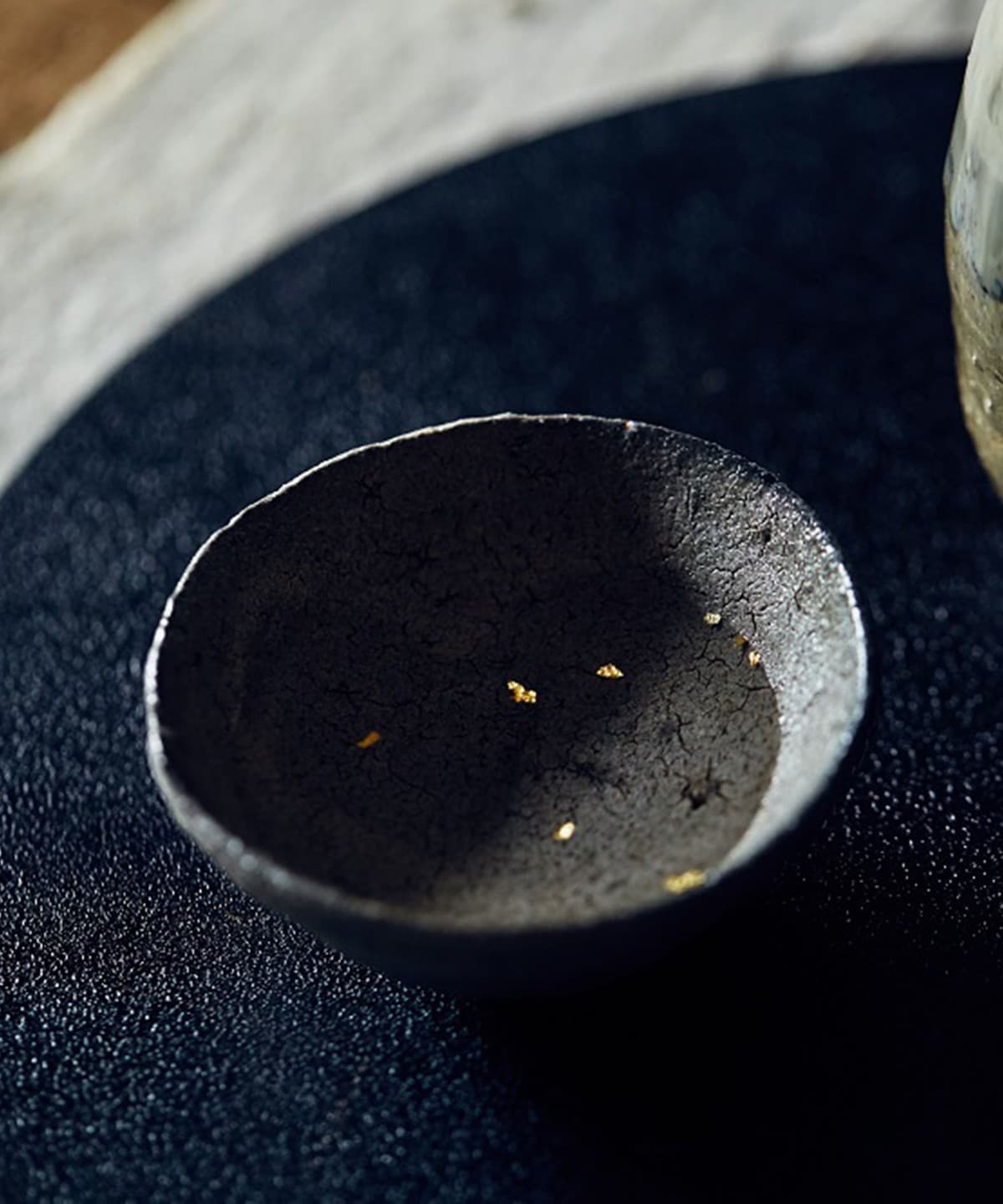 曆清社 / 金箔香鬆