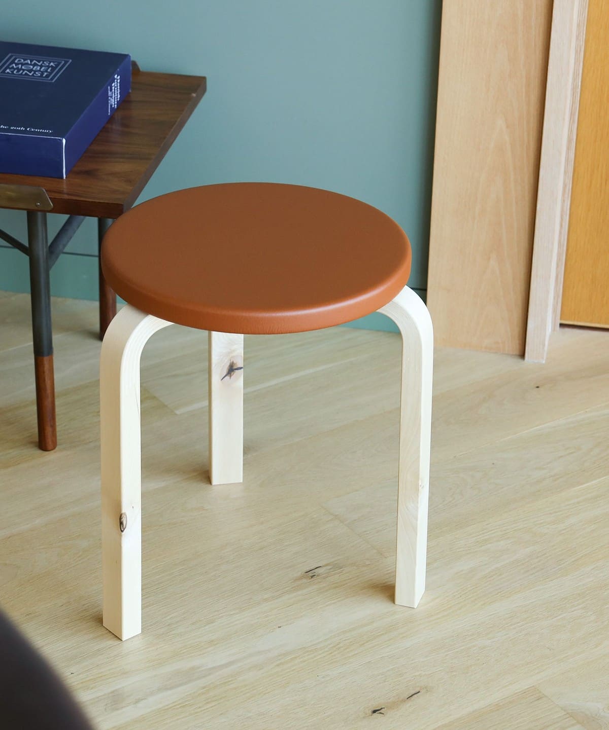 Artek アルテック / Stool 60 Leather & Wild Birch スツール インテリア MEN COGNAC(40680) ONE SIZE Artek アルテック / Stool 60 Leather & Wild Birch スツール インテリア MEN COGNAC(40680) ONE SIZE