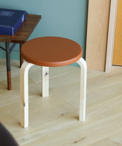 Artek / Stool 60 Leather & Wild Birch スツール
