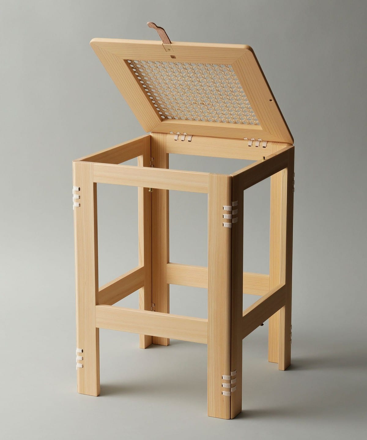 BEAMS JAPAN（ビームス ジャパン）平山日用品店 / patol stool HINOKI