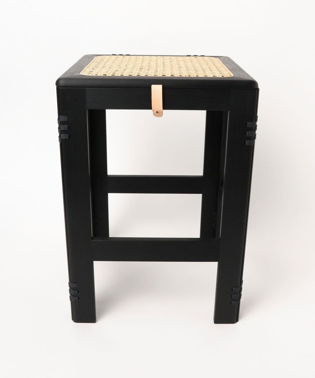 平山日用品店 / patol stool 檜木圓凳 黑