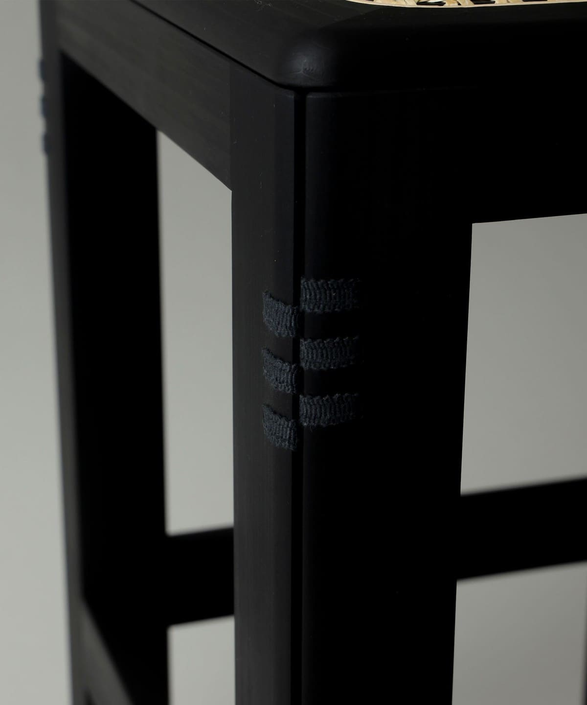 平山日用品店 / patol stool 檜木圓凳 黑
