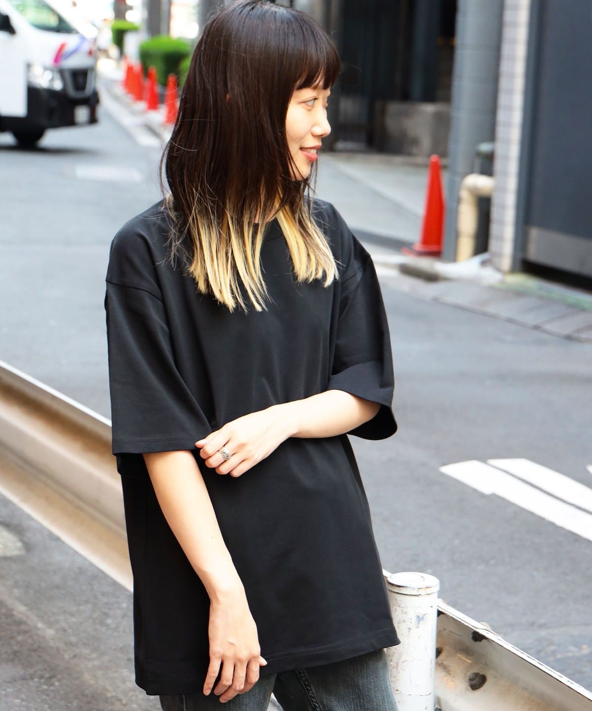 河津君サインあり DRUM TAOショート丈パーカー　ブラック Hatsunex “MITERU” Zip upパーカー（モノクロブラック） | HATSUN
