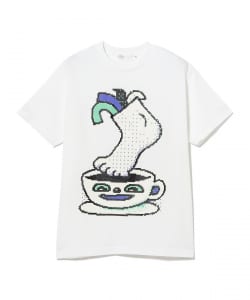 かこまき / アチチ片足コーヒー T-Shirt