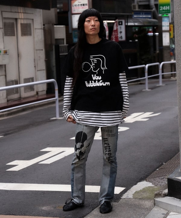 VOU / BUBBLE GUM T-Shirt STAFF Model：183cm Size：L