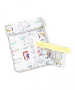 A SCENE / Gadget sleeve -CONVENIENCE YOUNG-