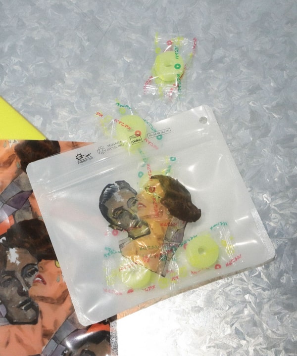 横尾忠則 × Pake / パケセット 商品の色味は白背景商品単体で撮影した画像をご参照ください。