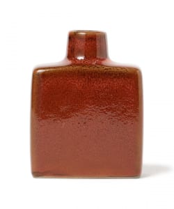 Pebble Ceramic Design Studio / LONG10 FLOWER VASE SQUARE