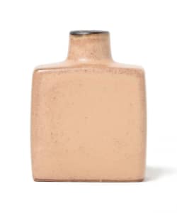 Pebble Ceramic Design Studio / LONG10 FLOWER VASE SQUARE