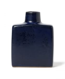 Pebble Ceramic Design Studio / LONG10 FLOWER VASE SQUARE