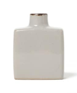 Pebble Ceramic Design Studio / LONG10 FLOWER VASE SQUARE