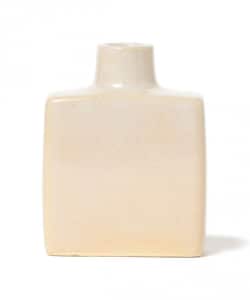 Pebble Ceramic Design Studio / LONG10 FLOWER VASE SQUARE