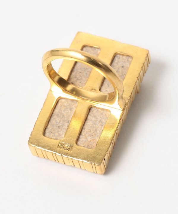 item main image