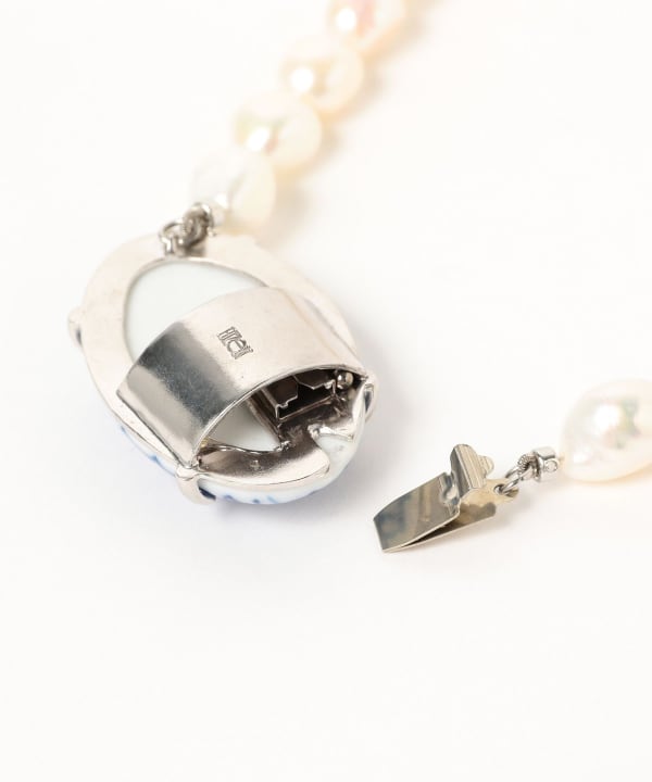 item main image