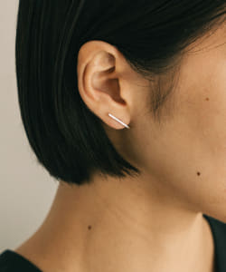 【受注生産商品】Curved Bar Earrings Silver