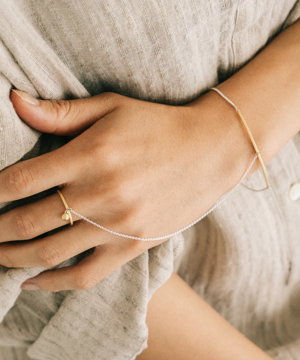 【受注生産商品】Hand Chain Silver & Gold Plated
