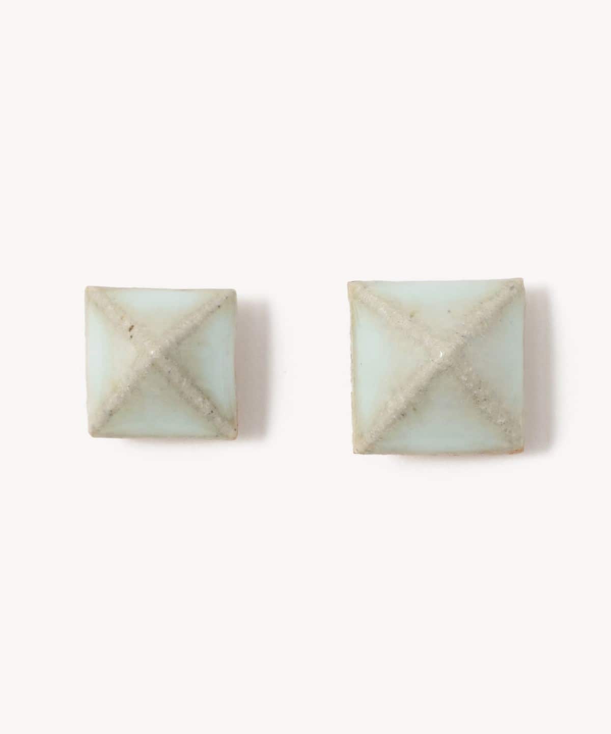 Calling HIZEN jewelry Takeo ware Studded Motif Studs 2-Pins