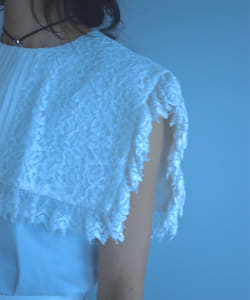 ○FUMIE＝TANAKA × Ray BEAMS / 別注 セーラーカラー レース プルオーバー