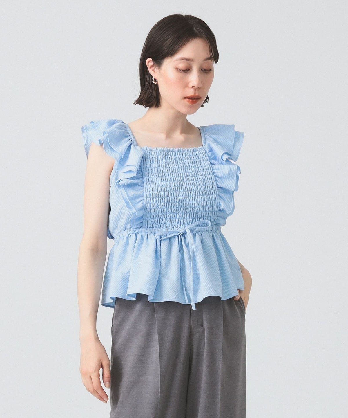 シャーリング ヨーク ラッフル スリーブ ブラウス シャツ・ブラウス WOMEN BLUE ONE SIZE シャーリング ヨーク ラッフル スリーブ ブラウス シャツ・ブラウス WOMEN BLUE ONE SIZE