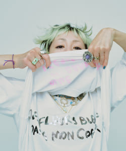 ▲MIYAO × Ray BEAMS /?別注 Blue Flowers Tシャツ