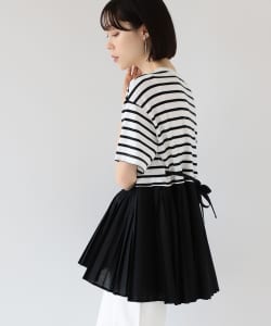 ▲Ray BEAMS / プリーツ キリカエ バック リボン Tシャツ