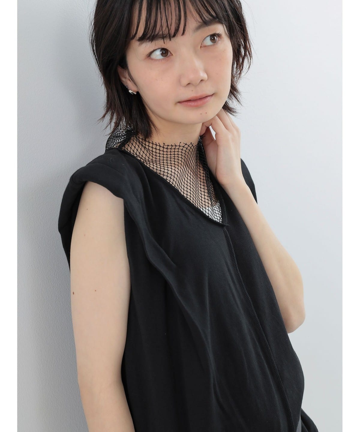 メッシュ ハイネック ノースリーブ トップス Tシャツ・カットソー WOMEN BLACK ONE SIZE メッシュ ハイネック ノースリーブ トップス Tシャツ・カットソー WOMEN BLACK ONE SIZE