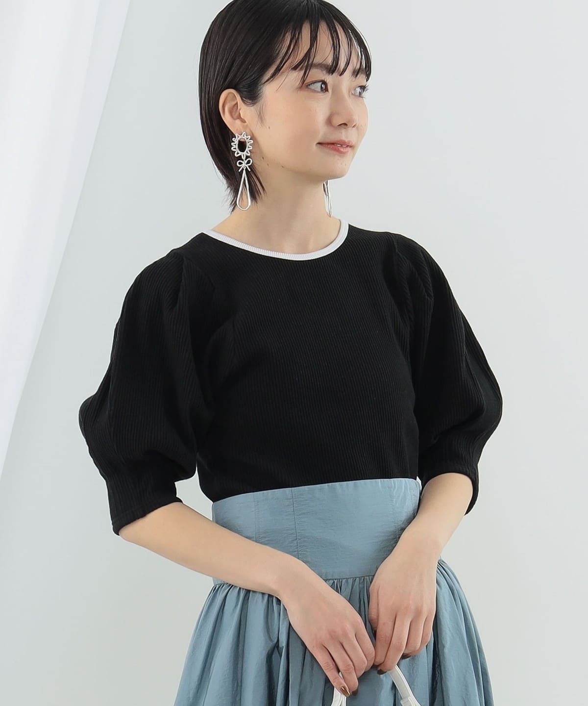 リブ タック ボリューム スリーブTシャツ Tシャツ・カットソー WOMEN BLACK ONE SIZE リブ タック ボリューム スリーブTシャツ Tシャツ・カットソー WOMEN BLACK ONE SIZE