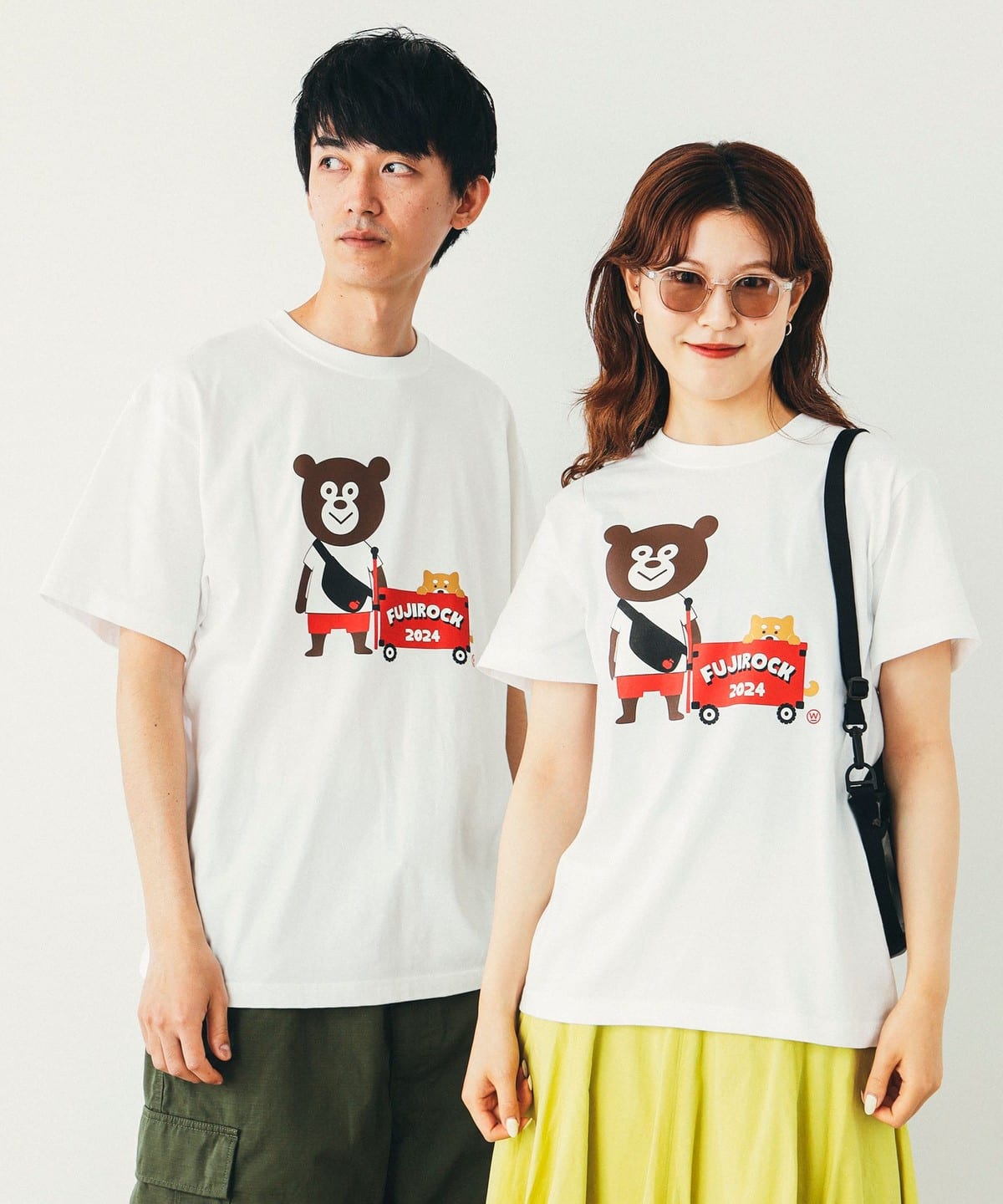 Ray BEAMS（レイ ビームス）＜WOMEN＞FUJI ROCK FESTIVAL'24 / The Wonderful! design  works. CARRY CART BEAR T-SHIRT（Tシャツ・カットソー プリントTシャツ）通販｜BEAMS