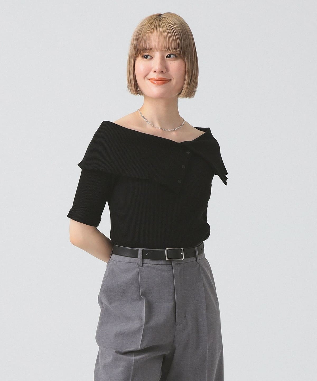 ビッグカラー オフショルダー Tシャツ Tシャツ・カットソー WOMEN BLACK ONE SIZE ビッグカラー オフショルダー Tシャツ Tシャツ・カットソー WOMEN BLACK ONE SIZE
