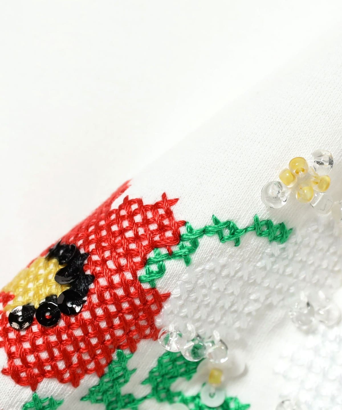 Ray BEAMS（レイ ビームス）【別注】MUVEIL / フラワー ショート