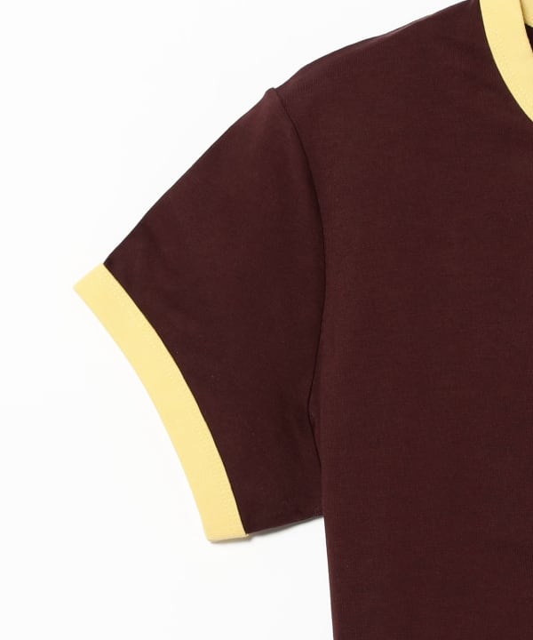 FRED PERRY / 短款圆领T恤