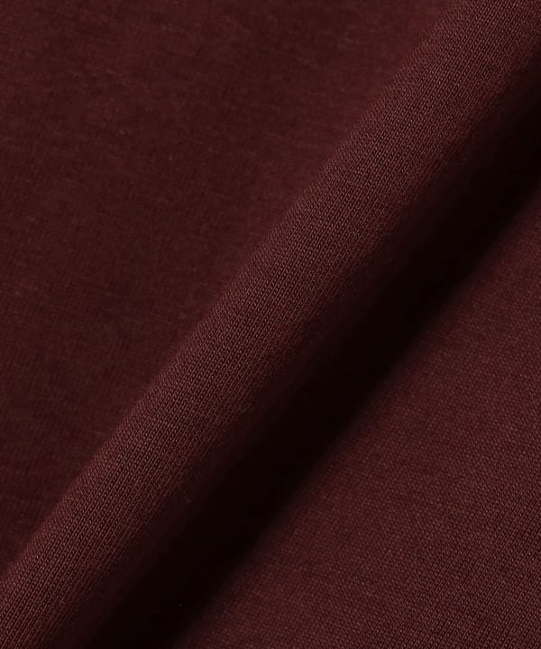 FRED PERRY / 短款圆领T恤