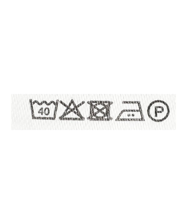 FRED PERRY / 短款圆领T恤